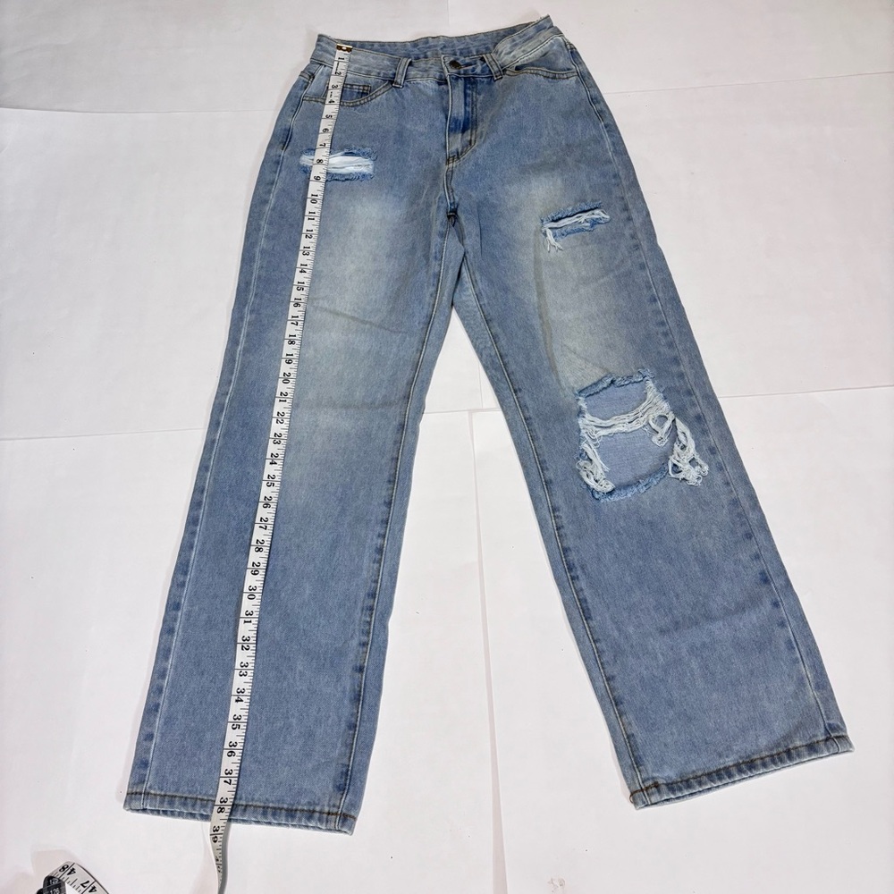 SHEIN Light Blue Distressed Denim Jeans - Picture 5 of 9